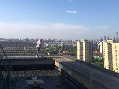 霸州鋼結構屋頂防水補漏怎么做_鋼結構屋頂防水補漏